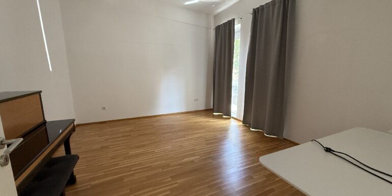 Büro/Kinderzimmer