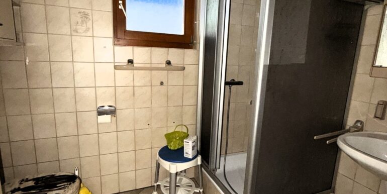 Duschbad EG