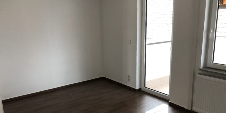Zimmer 2 OG