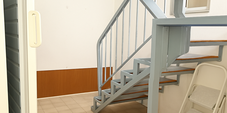 Aufgang Zimmer Garage